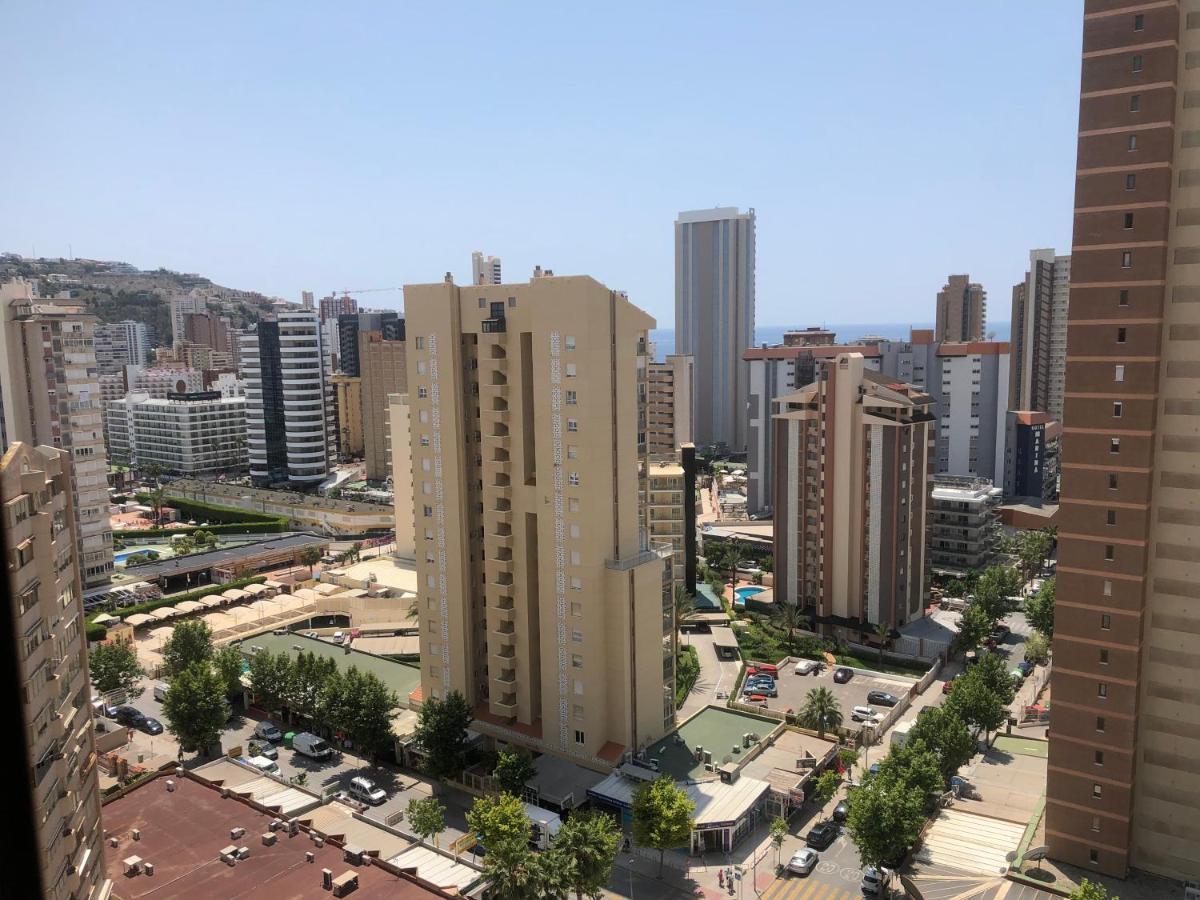 El Apartamento De Cristian 3 Benidorm Esterno foto